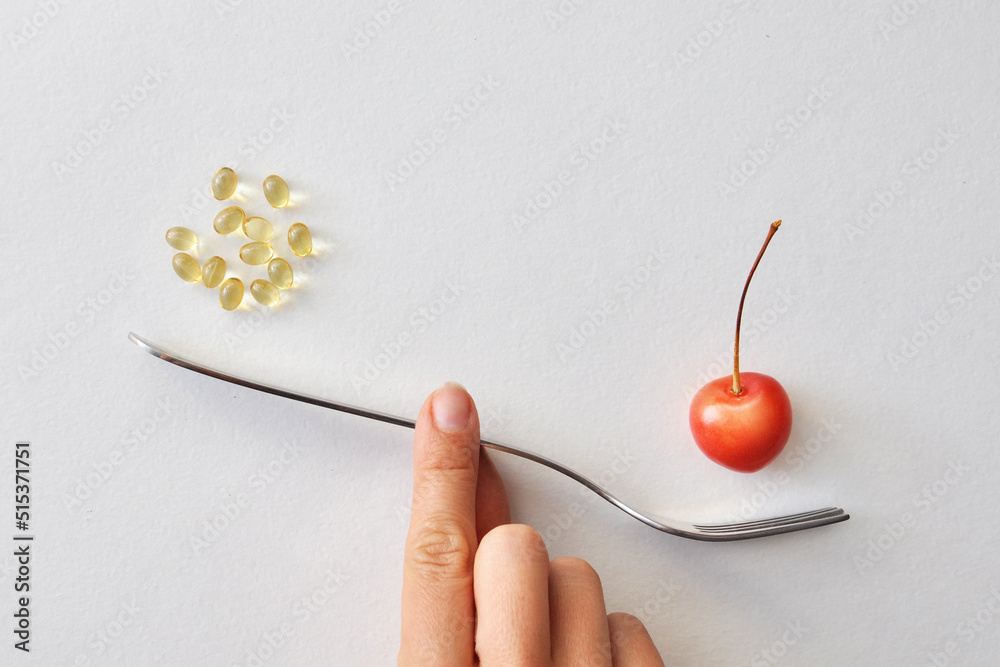 The choice between vitamins in tablets and vitamins in fruits. The advantage of vitamins in fruits The choice between vitamins in tablets and vitamins in fruits. The advantage of vitamins in fruits