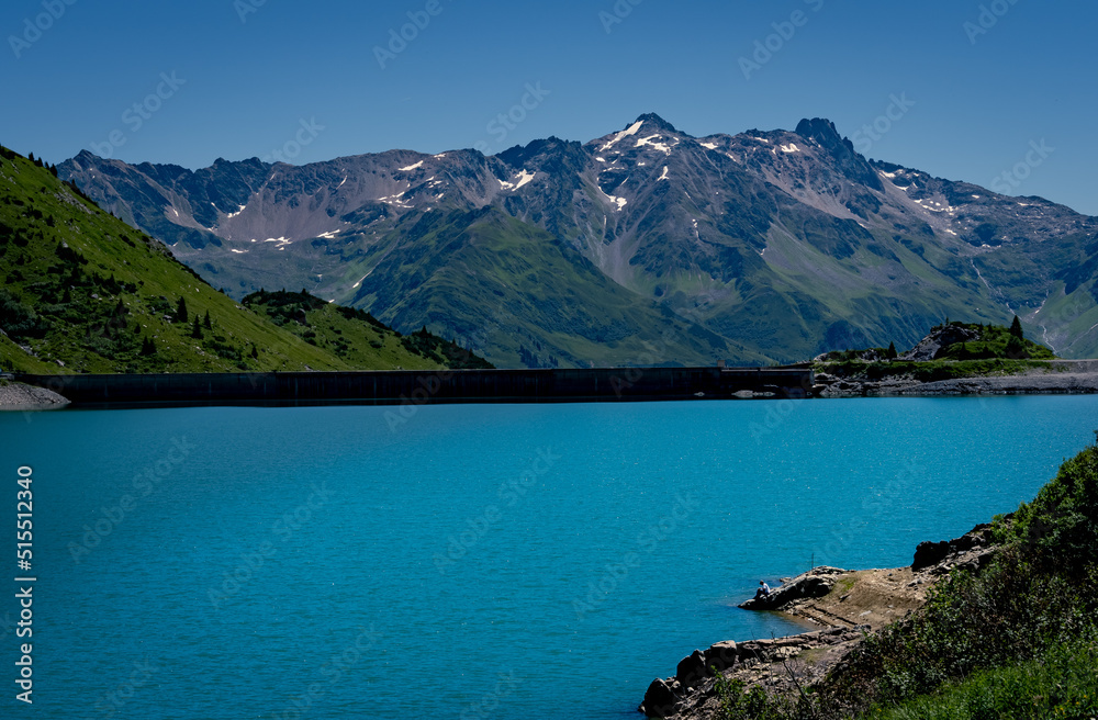 Obraz premium lake in the mountains