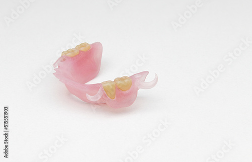 Kunststoffprothese metall frei