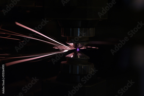 Process of cutting metal using plasma cutting in dark