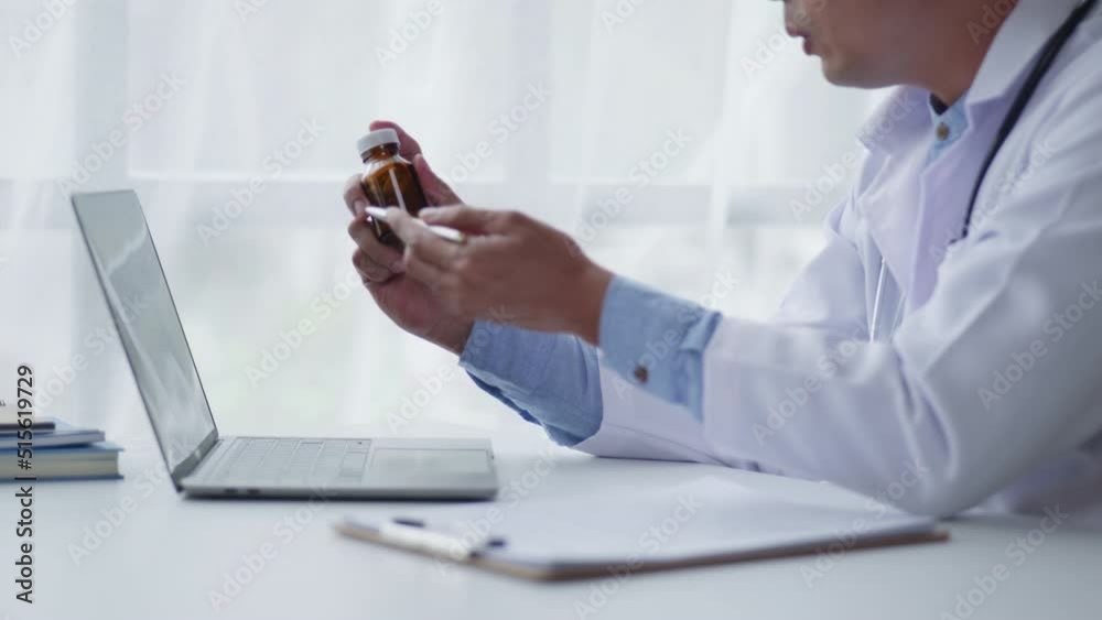 Doctor or pharmacy dispense medicine and advises how to use for the patient. Doctor or pharmacy dispense medicine and advises how to use for the patient.