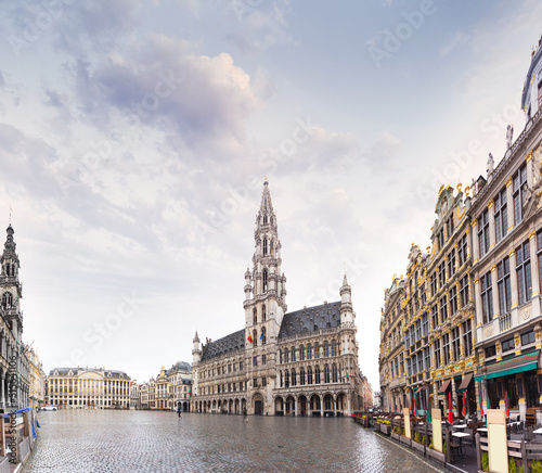 Panorama of the Market Square or Grand Place in Brussels in autumn rainy weather, Belgium © LALSSTOCK