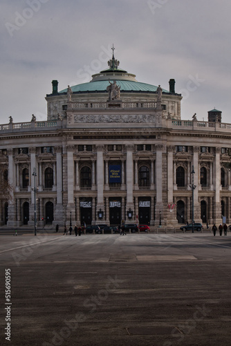 Burgtheater in Vienna.  © Richard