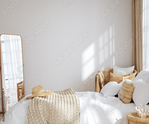 Foto op Aluminium Home mockup, slaapkamer interieur achtergrond met rotan  meubels en blinde muur, Coastal style, 3d render - Nikkel-Art.nl