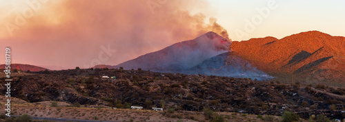 Fototapeta Naklejka Na Ścianę i Meble -  Arizona Wildfire