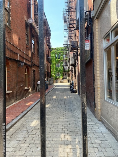 New England Alley