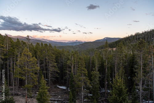 Fototapeta Naklejka Na Ścianę i Meble -  Top of the Rocky Mountains at sunset