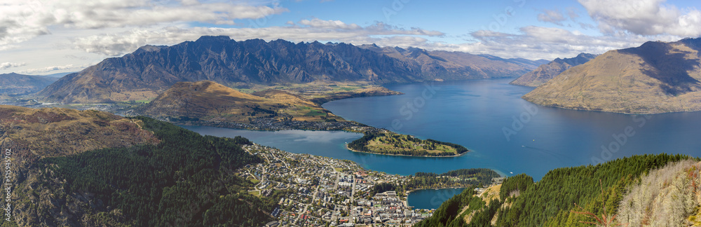 Queenstown and Lake Wakatipu panorama, New Zealand