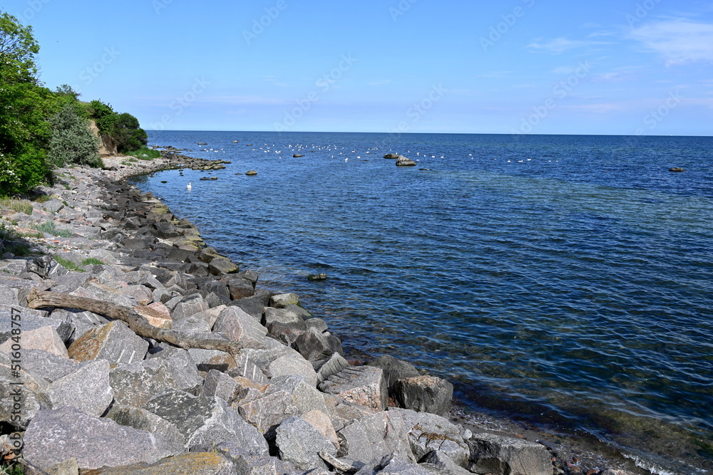Insel Greifswalder Oie, Ufer am Hafen 