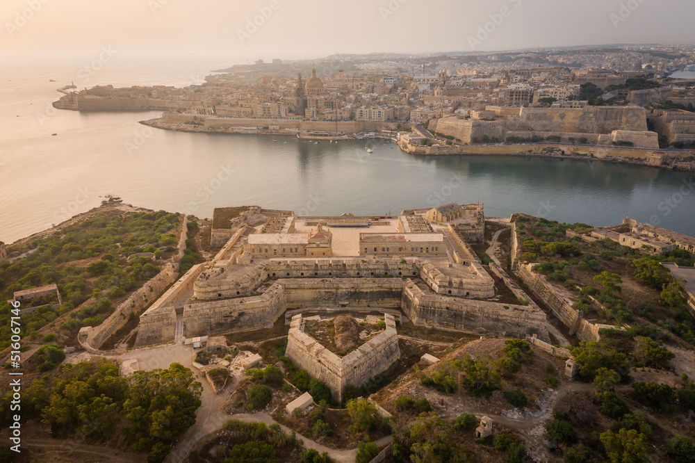 Obraz na płótnie Manoel Island and Valletta, Malta w salonie