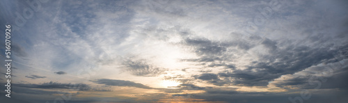 Fototapeta Naklejka Na Ścianę i Meble -  skyscape with clouds down to horizon line