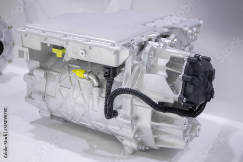 High Voltage e-Axle