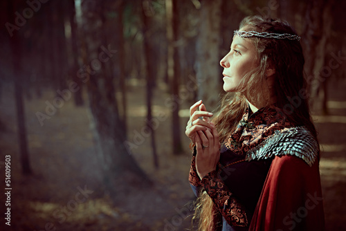 medieval queen in wood