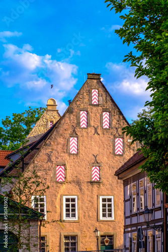 Impressionen der schönen alten Rattenfänger- Stadt Hameln in Niedersachsen. An einem warmen Tag im Mai aufgenommen.
