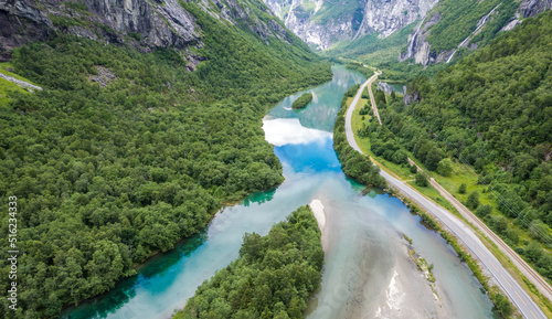 Foto Scenic Norwegian Rauma River Aerial View.