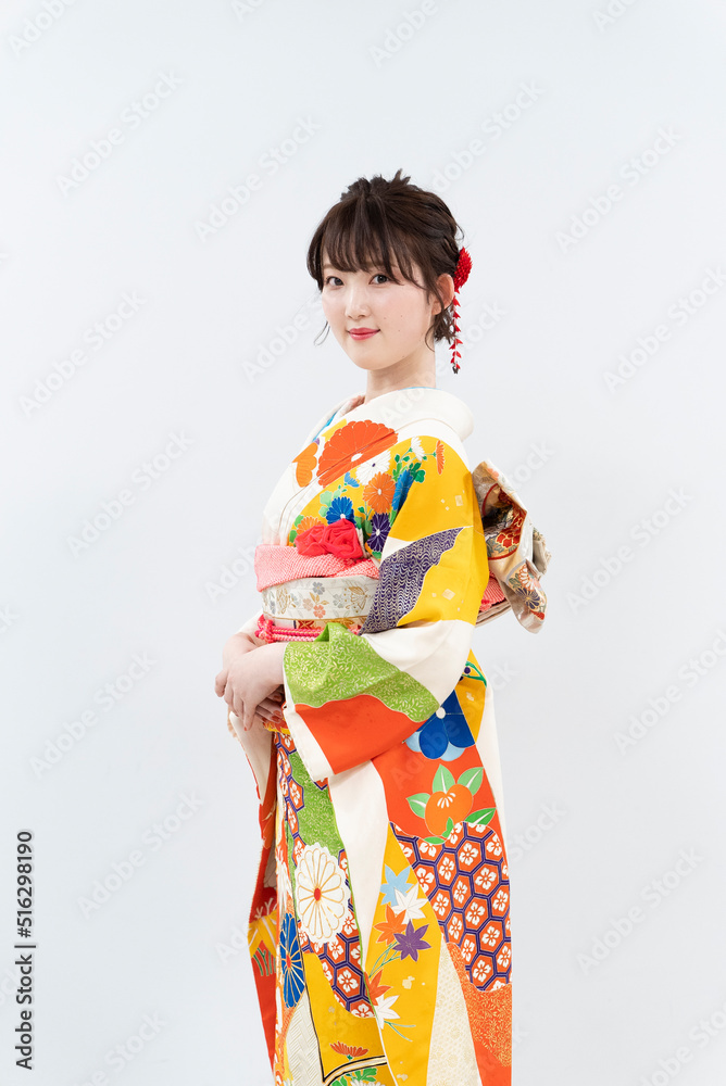 着物を着た女性