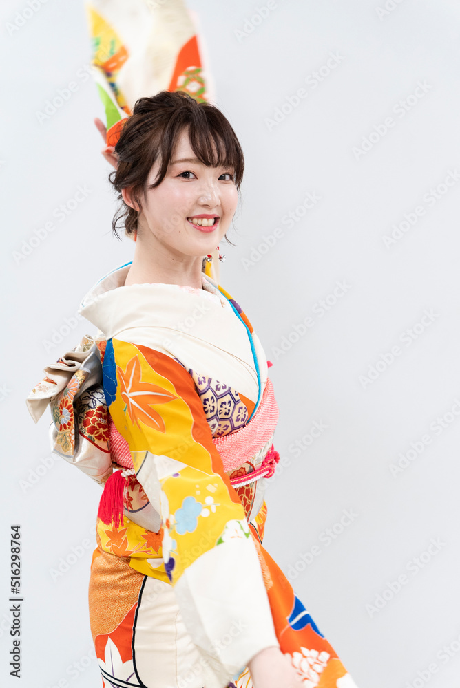 着物を着た女性