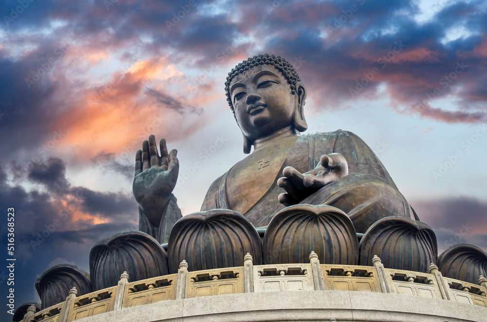 buddha statue hong kong