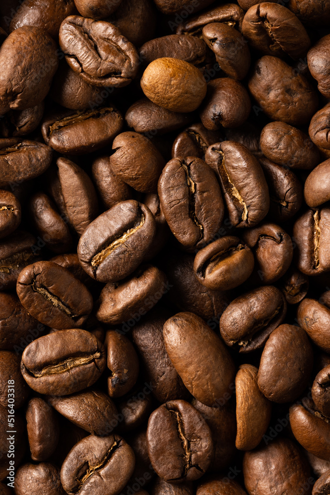 Fototapeta premium Image of close up of pile of roasting brown coffee beans