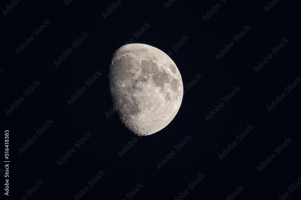 Mond Mond
