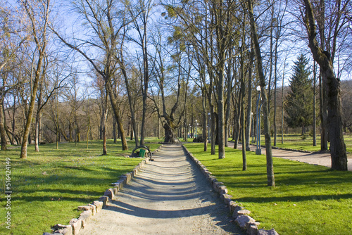Park near the Palace of the Lopukhin-Demidovs in Korsun-Shevchenkovsky, Ukraine	
 photo