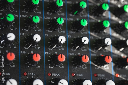 Canvas-taulu Live music mixing soundboard knobs adjustment levels