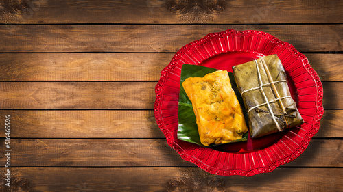 Εκτύπωση καμβά Colombian tamale recipe wrapped in steamed banana leaves