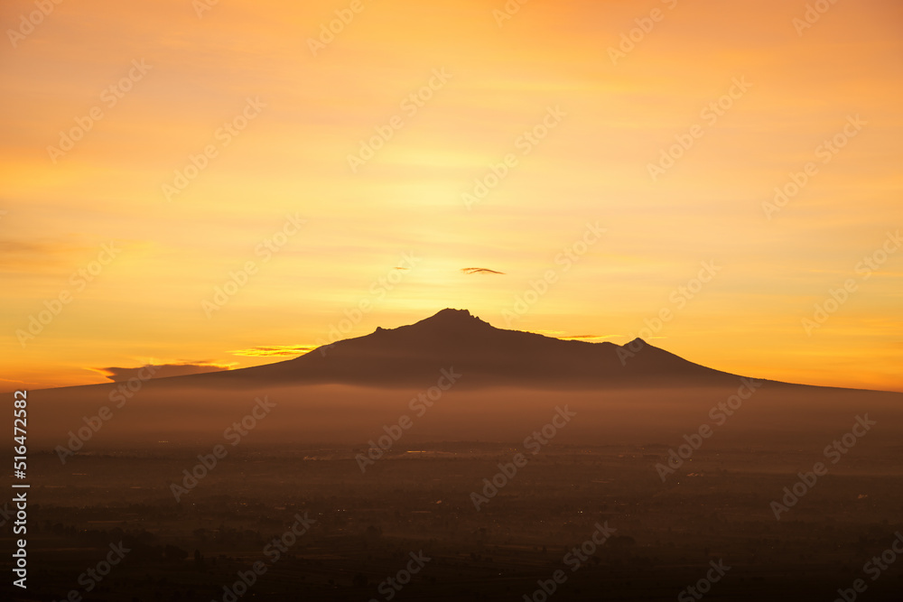 malinche mountain at sunrise in puebla mexico