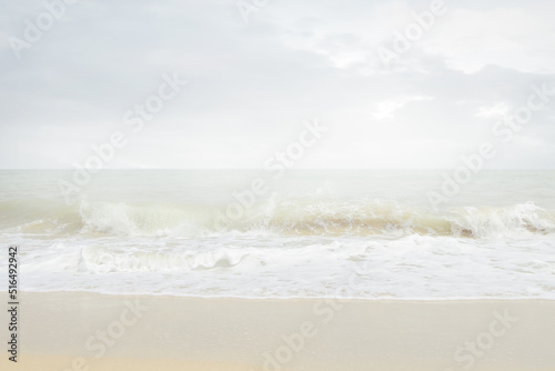Obraz na płótnie Seascape abstract beach background with misty