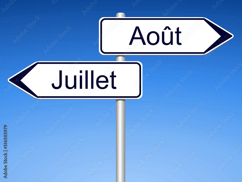 Vacances. Chassé-croisé juillet août sur fond de ciel bleu Vacances. Chassé-croisé juillet août sur fond de ciel bleu