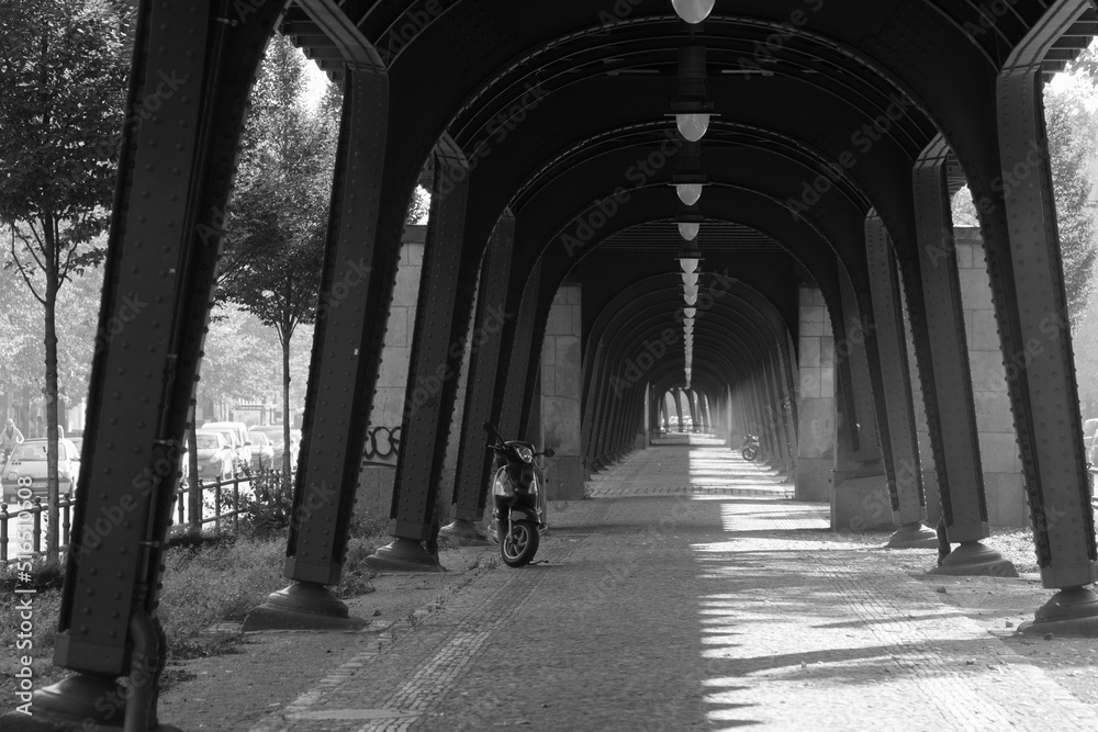 Obraz premium Subway elevated viaduct