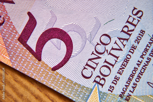 5 boliwarów, banknot w przybliżeniu, Wenezuela ,5 bolivars, approximate banknote, Venezuela