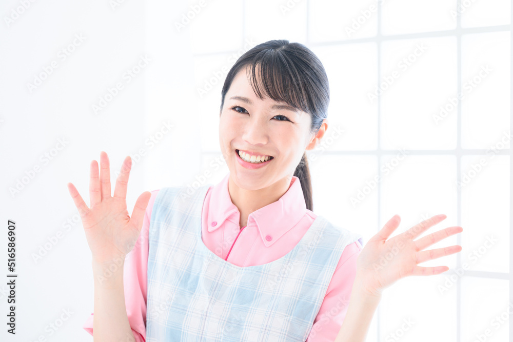 保育士と介護士のイメージ 保育士と介護士のイメージ