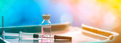 Quadro em tela Vial vaccine  and syringe needle hypodermic on equipment medical treatment hospi