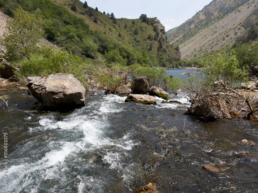 This is the tributary of the Jade Lake and is located in the Urungakh region of the Tashkent region. This is the tributary of the Jade Lake and is located in the Urungakh region of the Tashkent region.