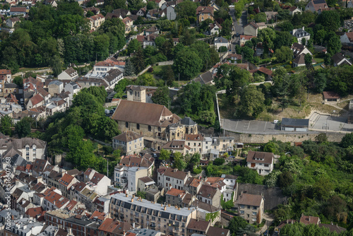 vue aérienne de la ville de Meulan dans les Yvelines en France