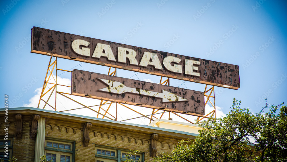 Obraz premium Street Sign to Garage