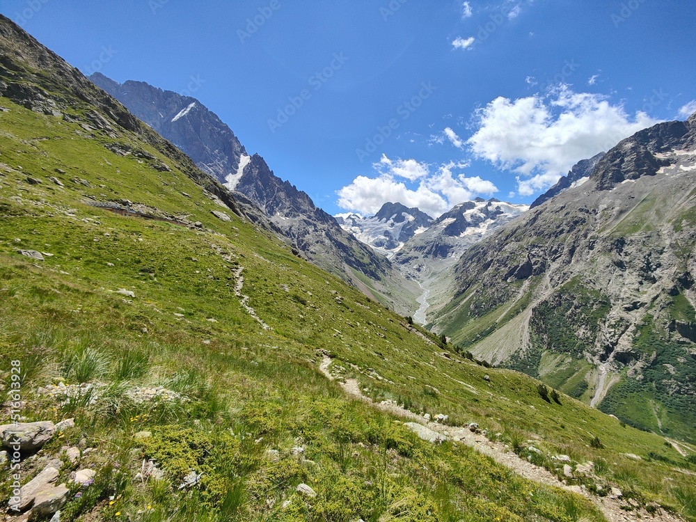 Vallée - Glacier de la Pilatte - Parc des écrins - Alpes - France