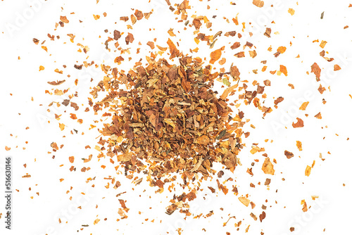 Foto Top view of dried smoking tobacco isolated on a white background