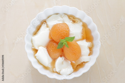 Chinese dessert, dried apricot and honey in Almond Tofu