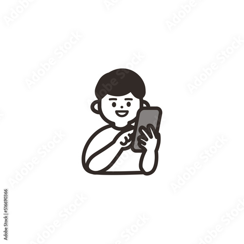 携帯を使用する男の子 green