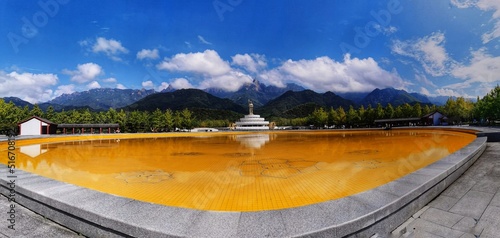 Buddha statue
