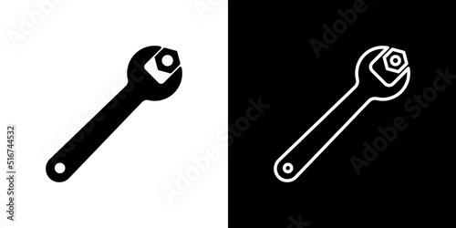 Simple wrench icon