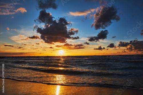 Fototapeta Naklejka Na Ścianę i Meble -  Magnificent sunset over the Baltic Sea