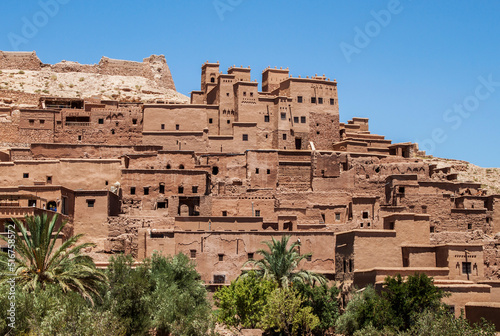 Ksar of Ait-Ben-Haddou, caravan route between the Sahara and Marrakech in Atlas Mountains, Ouarzazate Province, Morocco, Africa. Organic mud-built Berber village of merchants' houses known as kasbahs. © Daniel