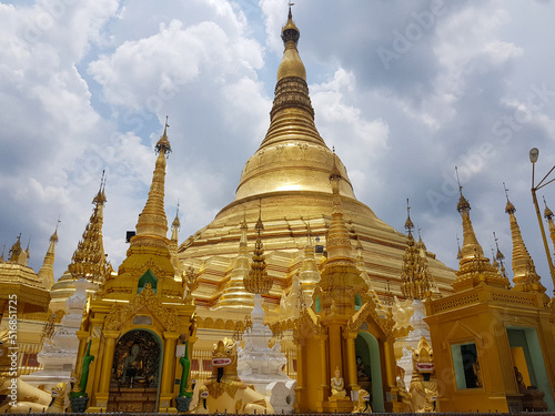 shwedagon temple myanmar, travel, landmark, sightseeing  © Anna Ivanovska