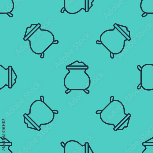 Black line Molten gold being poured icon isolated seamless pattern on green background. Molten metal poured from ladle. Vector
