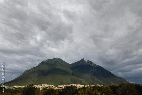 Wallpaper Mural Cerro de la Silla Torontodigital.ca