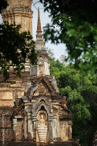 Archaeological and Buddhist sites, historical religious sites, Buddha, temples, ceremonial areas, religious attractions, Buddhist churches, antiques, pagodas, nature and dharma, Buddha statue.