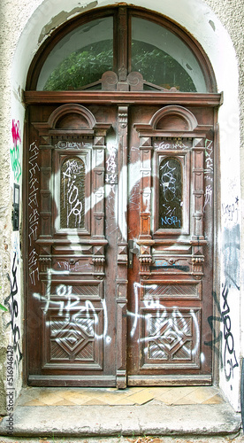 Wallpaper Mural old wooden door Torontodigital.ca